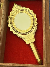 Load image into Gallery viewer, Aranmula Kannadi (Valkannadi) - AK1801