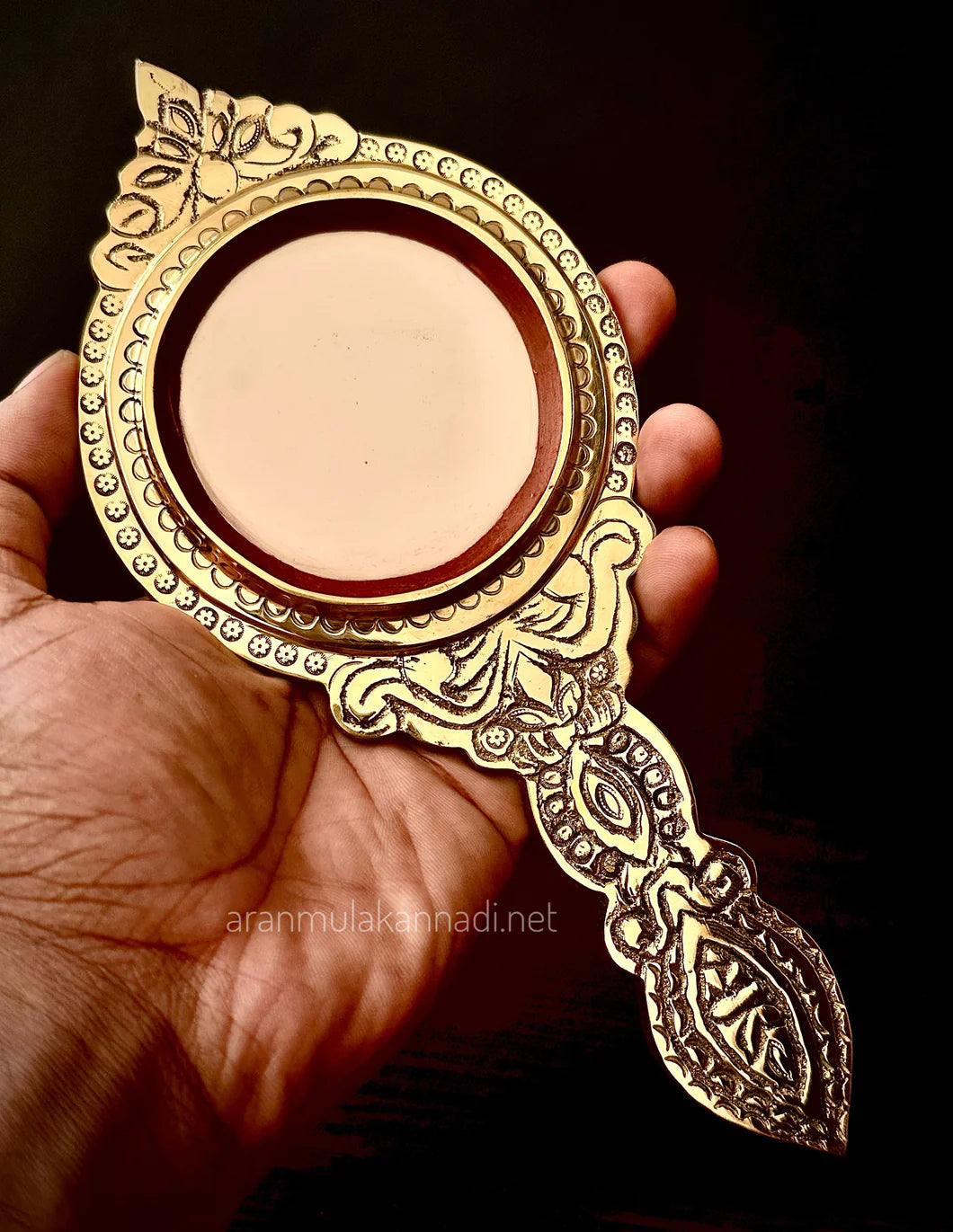 Aranmula Kannadi (Valkannadi) - AK11310