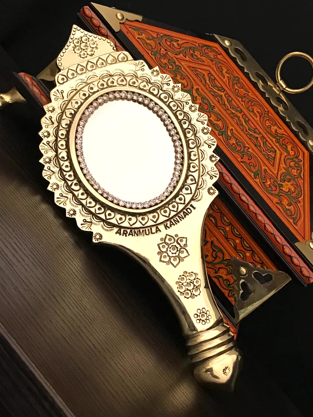 Aranmula Kannadi (Valkannadi) - AK11512